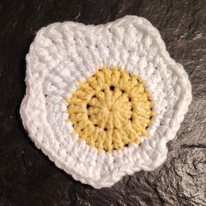 Crochet Flower Coaster with White Petals